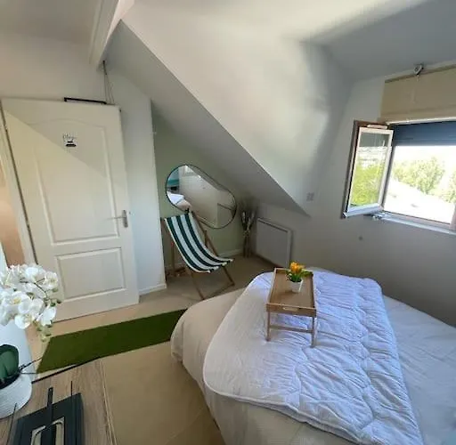 Belle Vue Apartment *